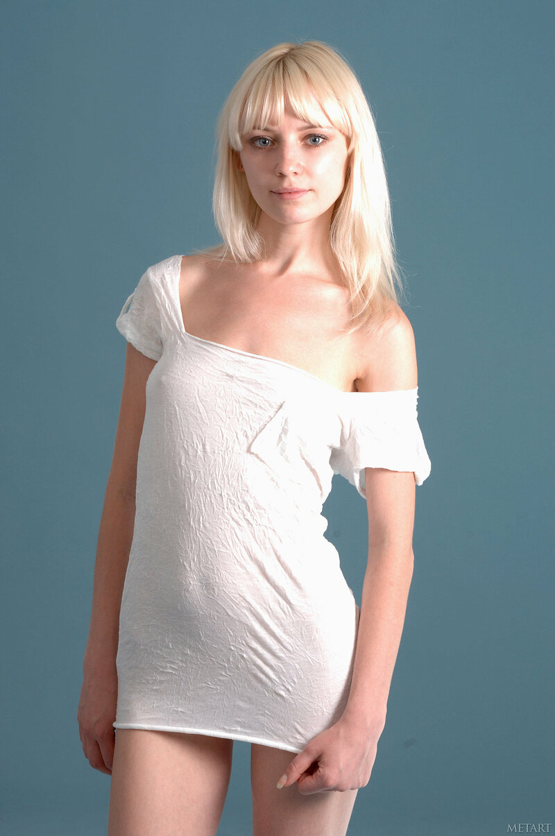 Елена, 23 года, 3 размер груди